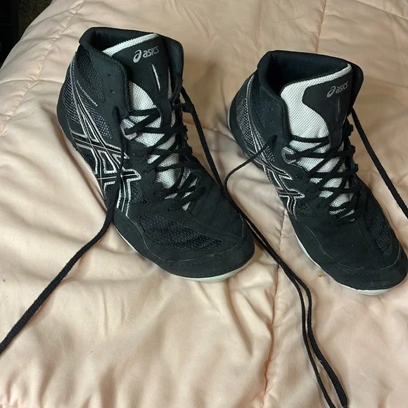 Asics Shoes Wrestling Shoes Poshmark